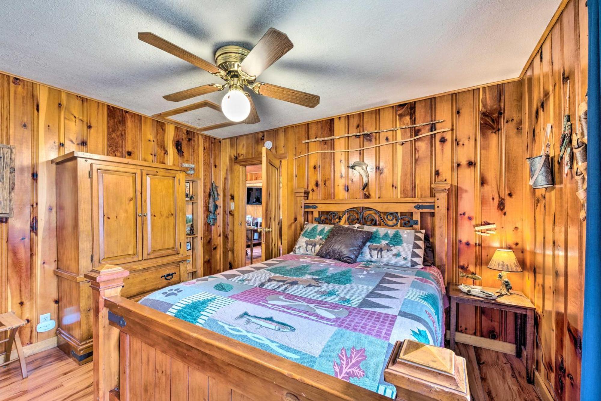Unique Bear Country Cabin In Ruidoso With Hot Tub! Eksteriør bilde
